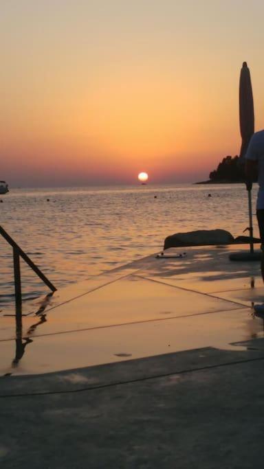 Apartament Apartman Den,Rovinj Oaza U Centru Grada I Besplatnim Parkingom Zewnętrze zdjęcie