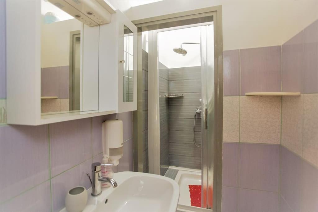 Apartament Apartman Den,Rovinj Oaza U Centru Grada I Besplatnim Parkingom Zewnętrze zdjęcie